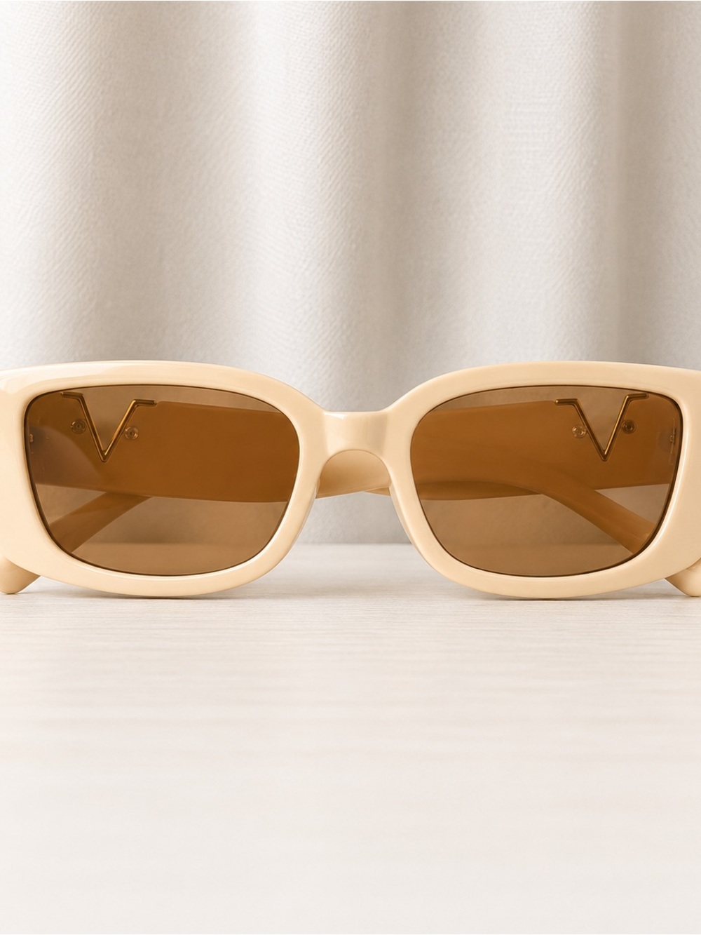 Statement Cream Rectangular Sunglasses - Cream